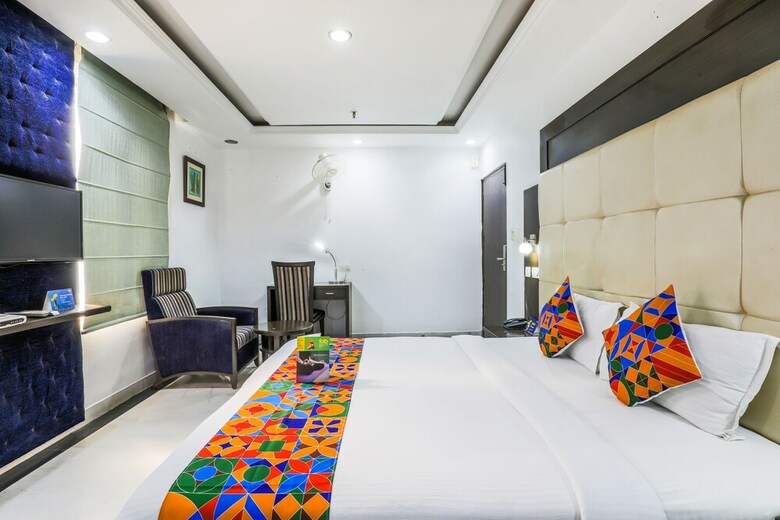 Fabhotel Ocean