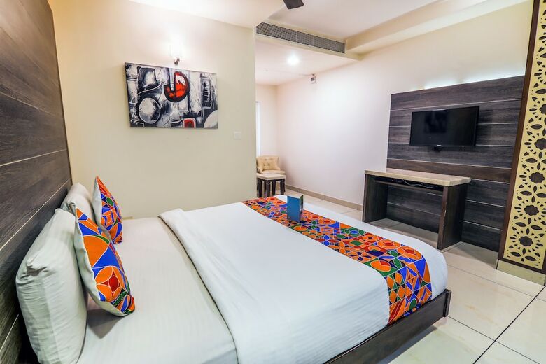 Fabhotel Aab Residency Airport