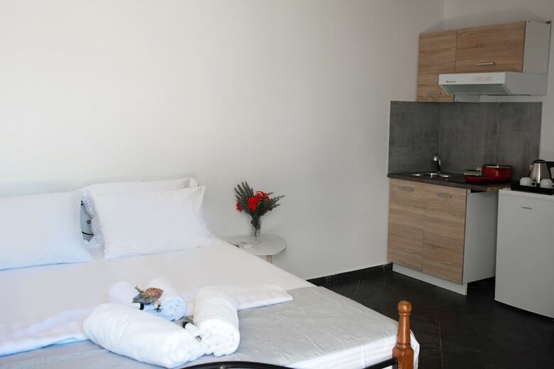 Aparthotel Petra Mykonos Studios & Suites