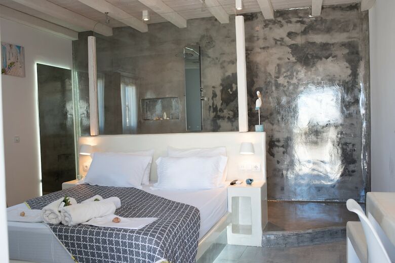 Aparthotel Petra Mykonos Studios & Suites