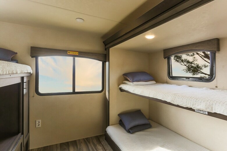 Pension Gangneung Wow Park Caravan
