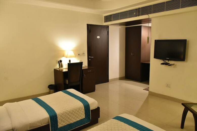 Hotel Impress