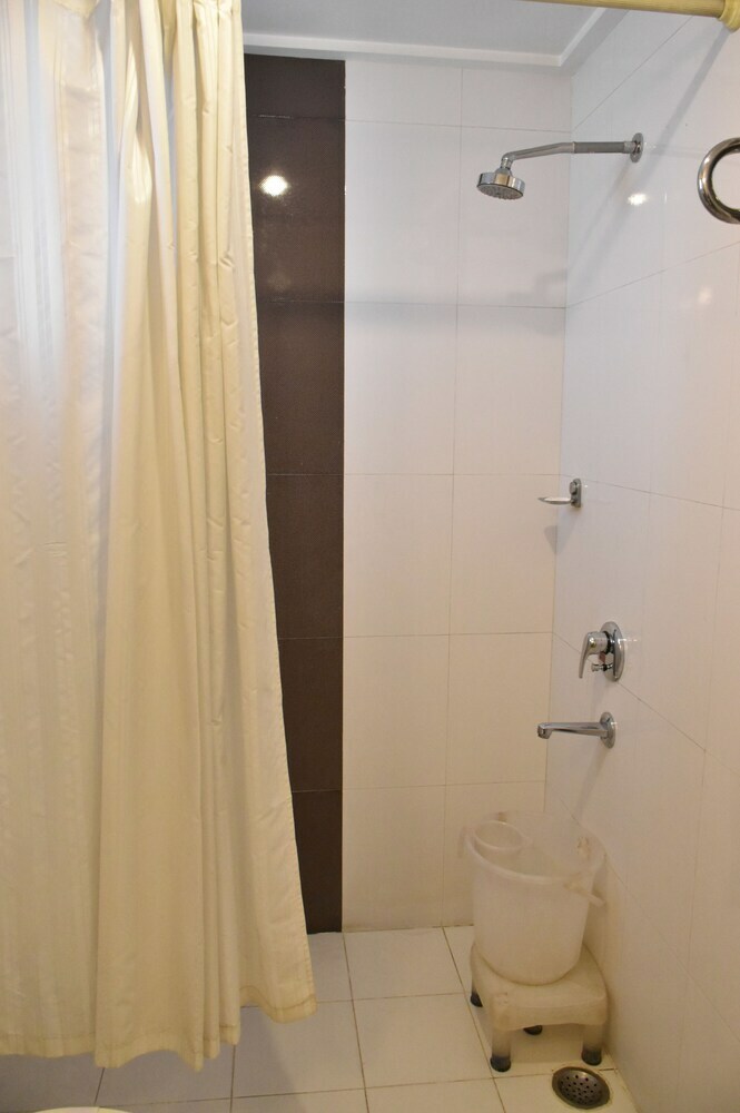Hotel Impress