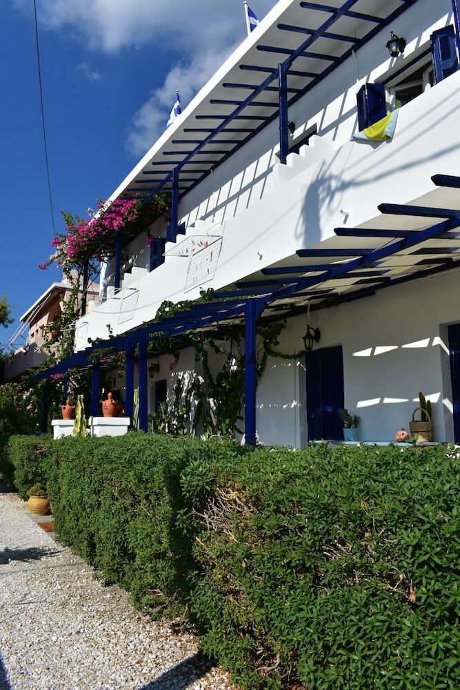 Hotel Alisahni