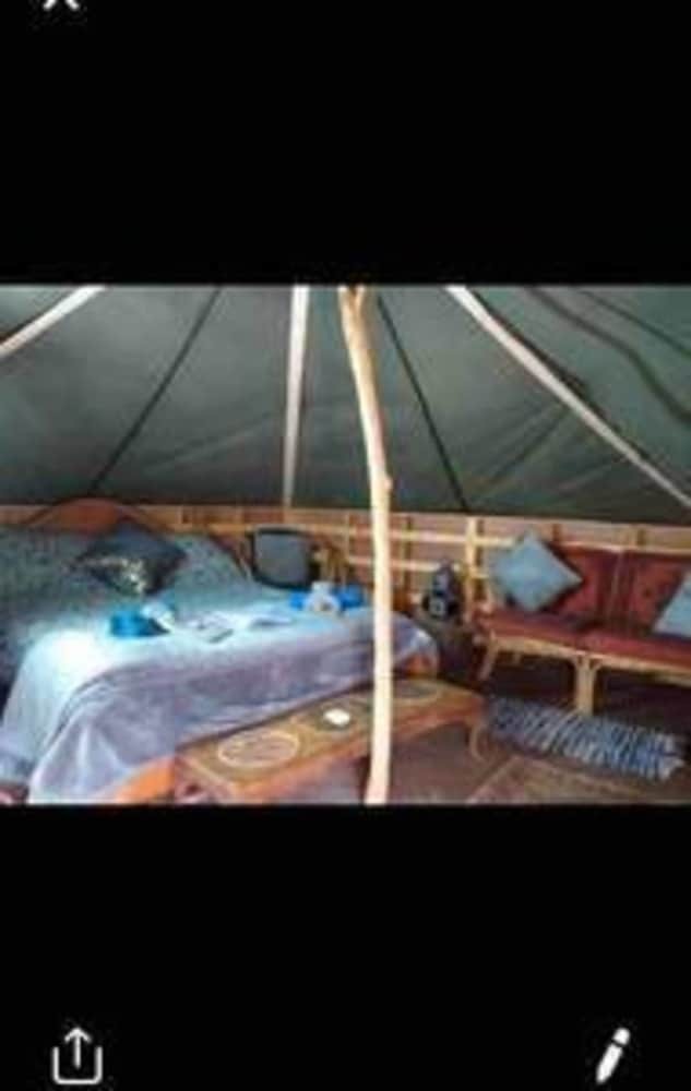 Cabana Hobbity Bell Tent House