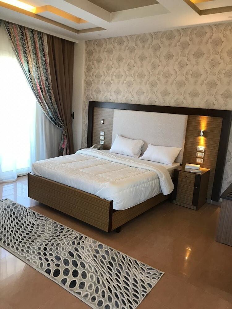 Hotel Dolphin Ras Elbar