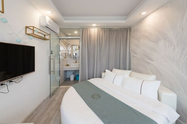 Floral Hotel Jiuxianju Beijing
