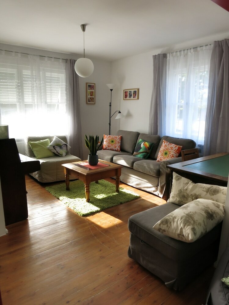 Apartamentos Lakeside City House