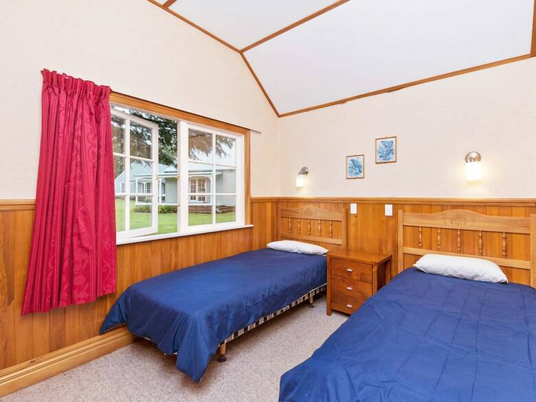 2 Bedroom Cottage Near Huka Falls