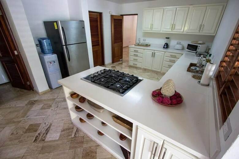 5br 4.5ba Las Pi�as Cdc Villa By Asvr