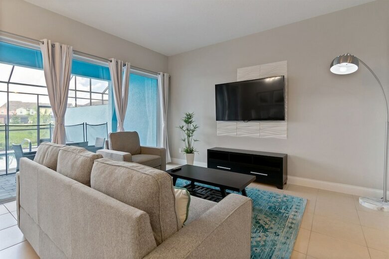 4br Townhome In Festival