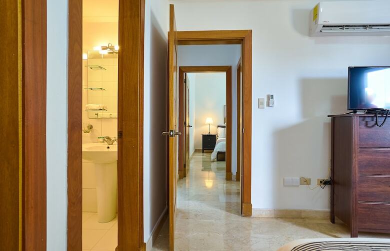 Apartamentos Torre Hispanica