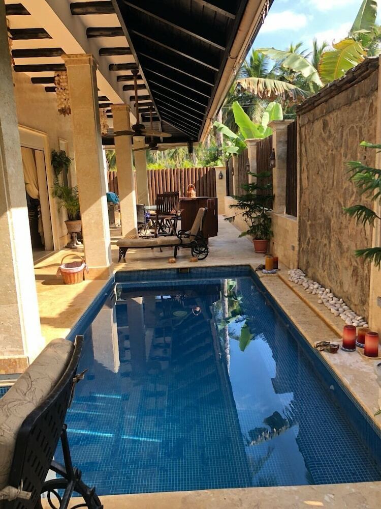 Villa Habibi Coson