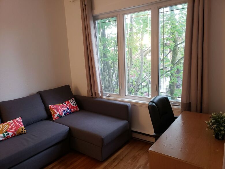Apartamentos Walk 5 Minutes To Metro Monk