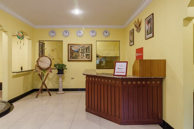 Hotel Reddoorz Plus Near Ancol