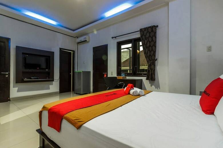 Hotel Reddoorz Premium @ Ampera Raya 2