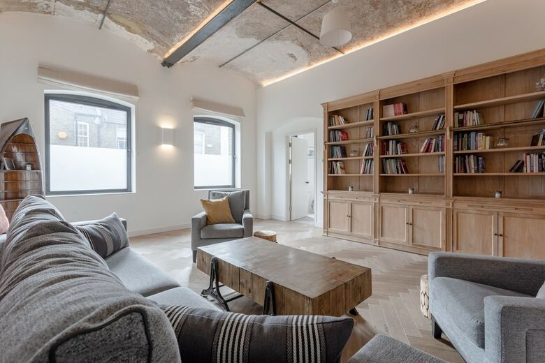Renovated 3 Bedroom Victorian Bakery