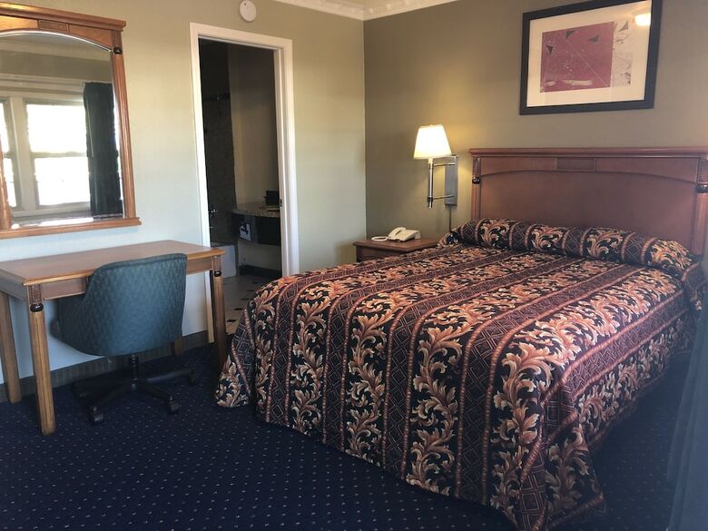 Motel Western Village Inn