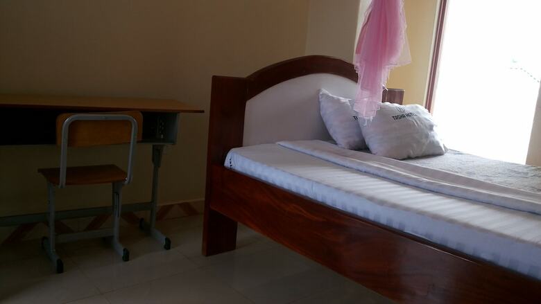 Lira Tasha Hotel