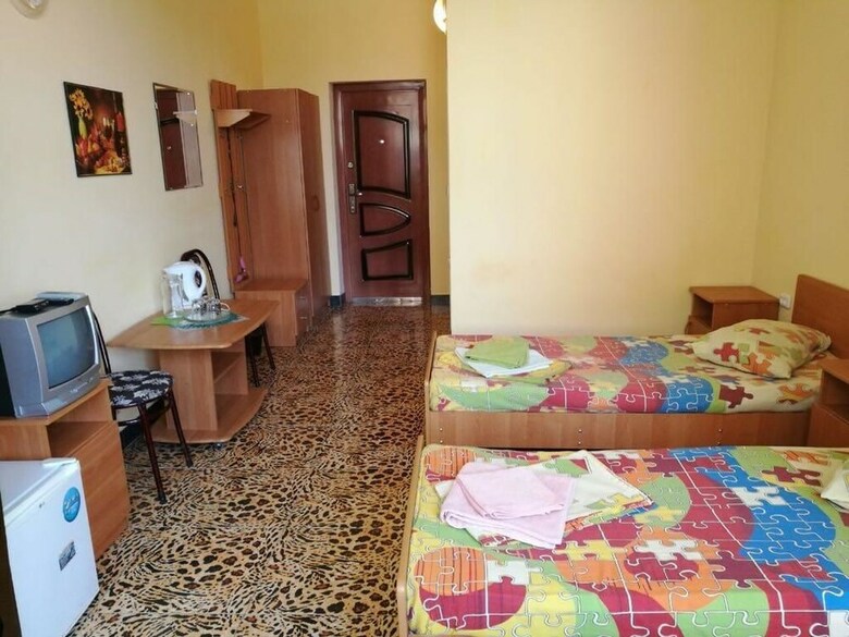 Hotel Rodnichok Guest House