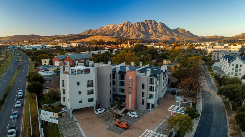 The Den Apartments By Cape Summer Villas