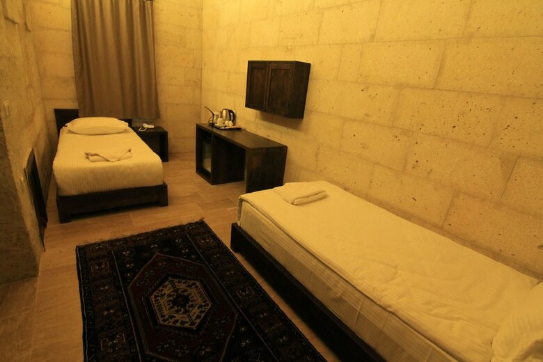 Hotel Tafana Cave & Stone Lodge