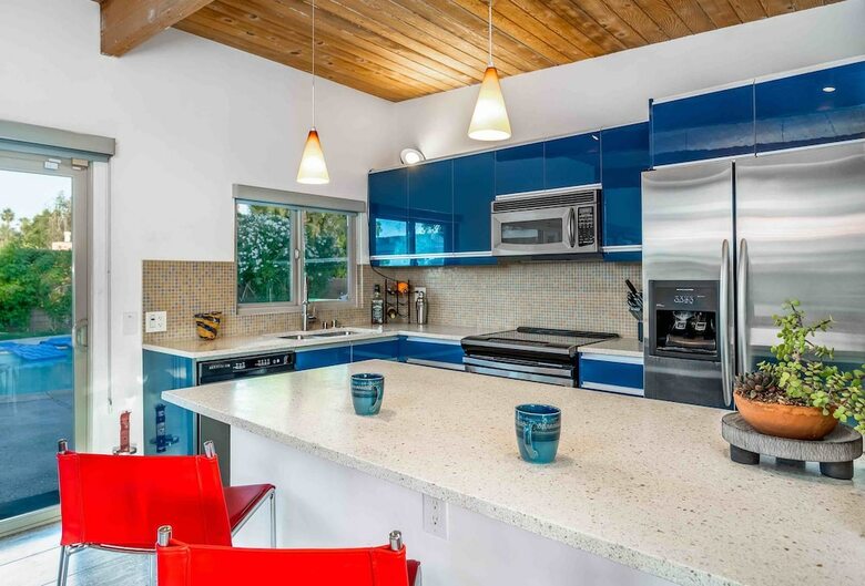 On The Rox Three Bedroom House