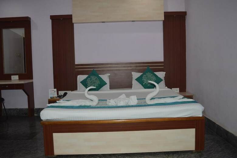 Hotel Nirmala Residency