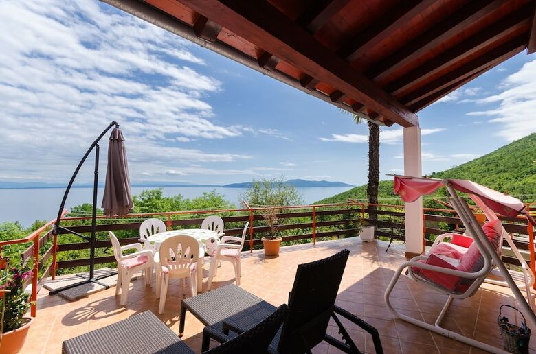 Apartment Zorka