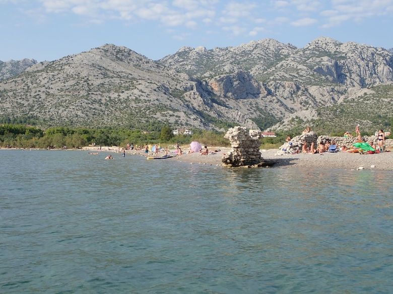 Apartments Zaterini-on Quiet Location