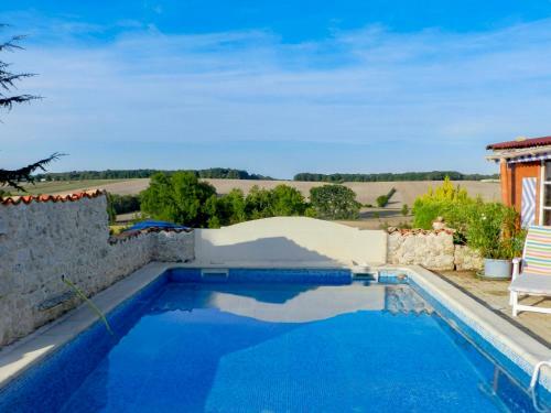 Holiday Home La Violette Brossac