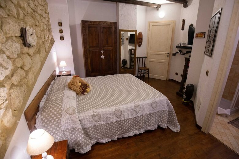Bed & Breakfast La Casa In Pietra