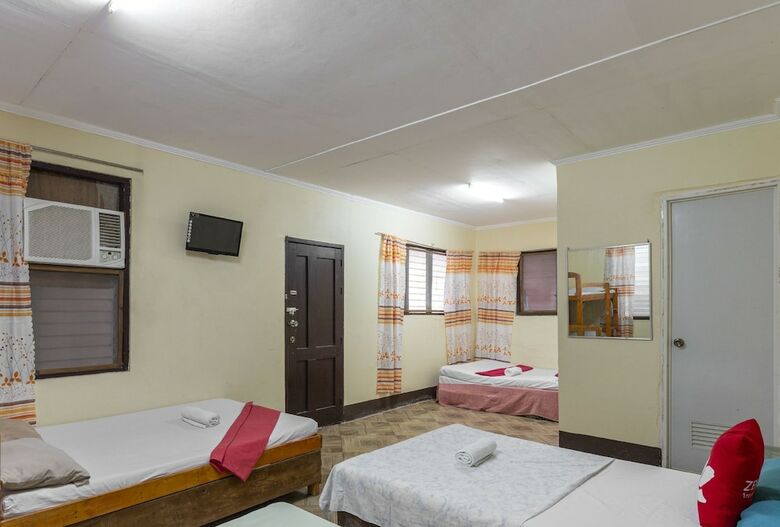 Hotel Zen Rooms Coffeeswings Vigan