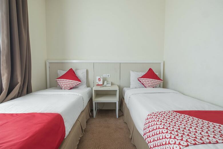 Oyo 1114 Hotel Denpasar Makassar