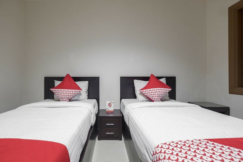 Oyo 1114 Hotel Denpasar Makassar