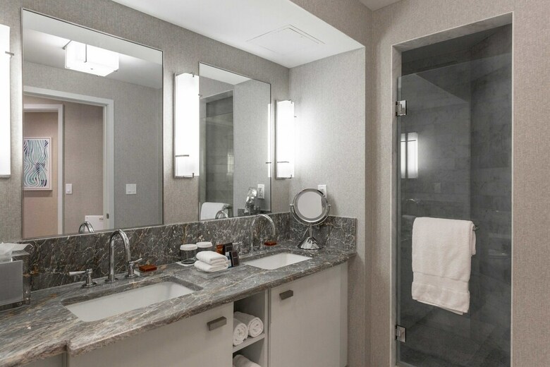 Apartamentos Charming Beachfront Condo With Large Balcony