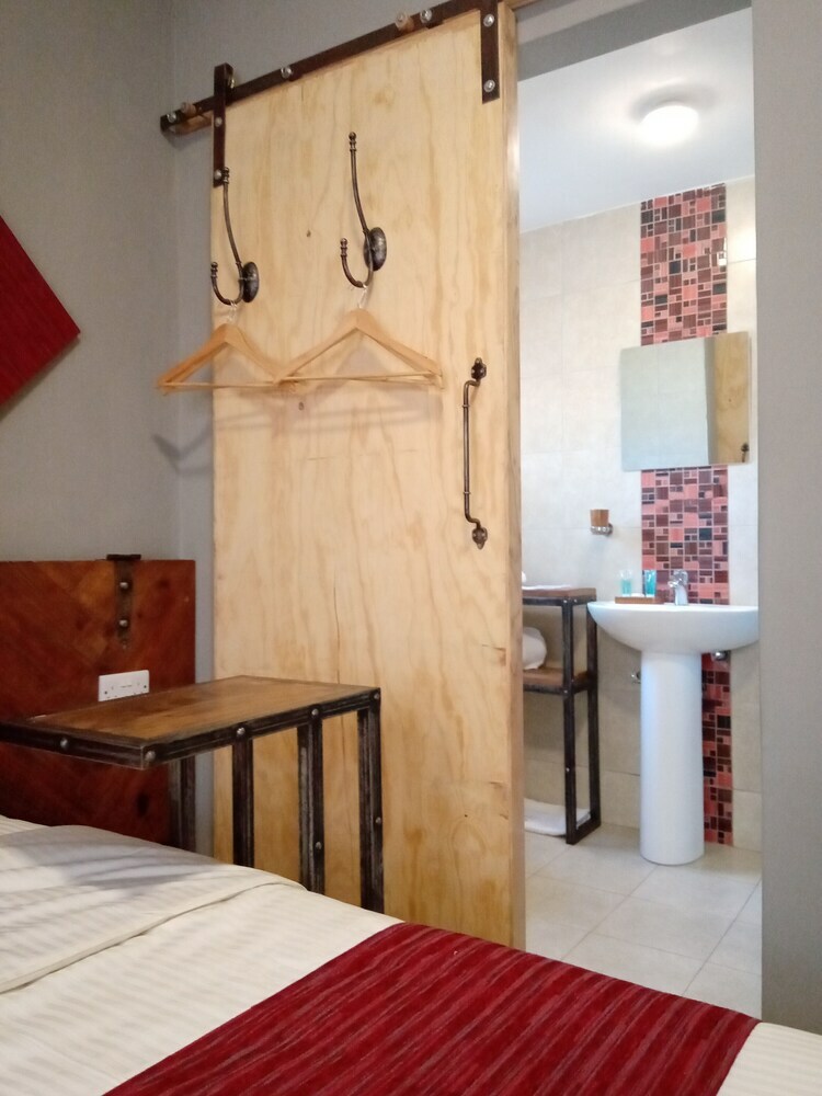 Hotel Mahali Bed And Breakfast