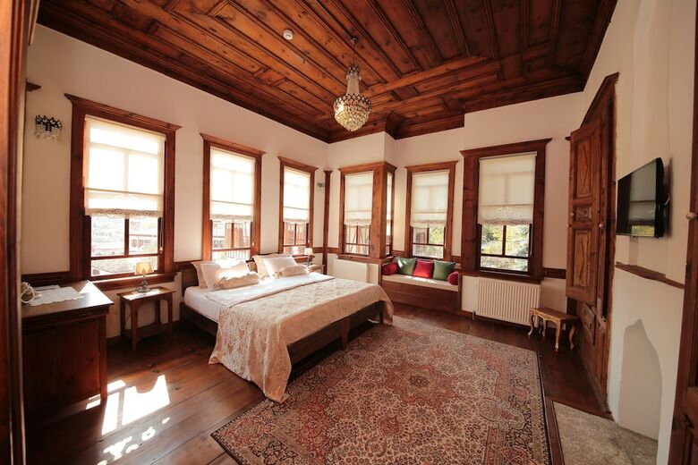 Bed & Breakfast Karauzumler Konagi