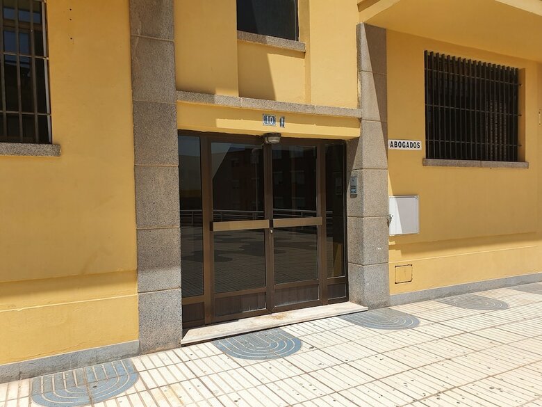 Hotel Doramas Private Rooms Shared Toilet
