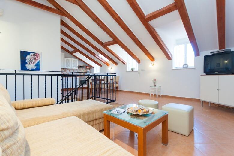 Apartamentos Hedera Estate, Hedera A34