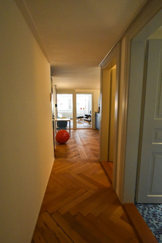 Apartamentos Airhosted Zurich City Center