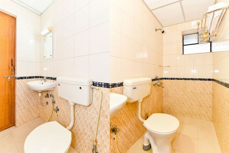 Hotel Oyo Flagship 38119 Tristar Residency