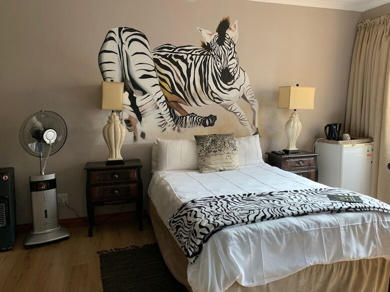 Bed & Breakfast House And Heart Guest House