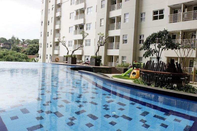 Hotel Ten Eleven Living Point