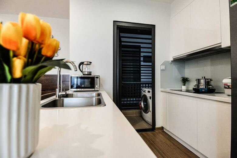 Aparthotel Luxhome Vinhomes Skylake