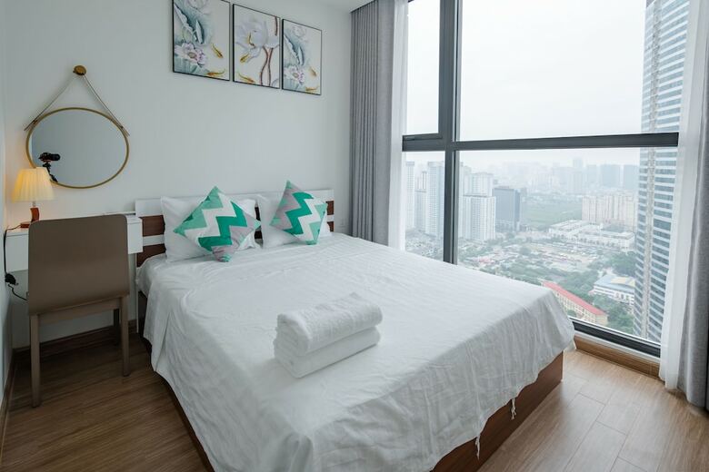Aparthotel Luxhome Vinhomes Skylake