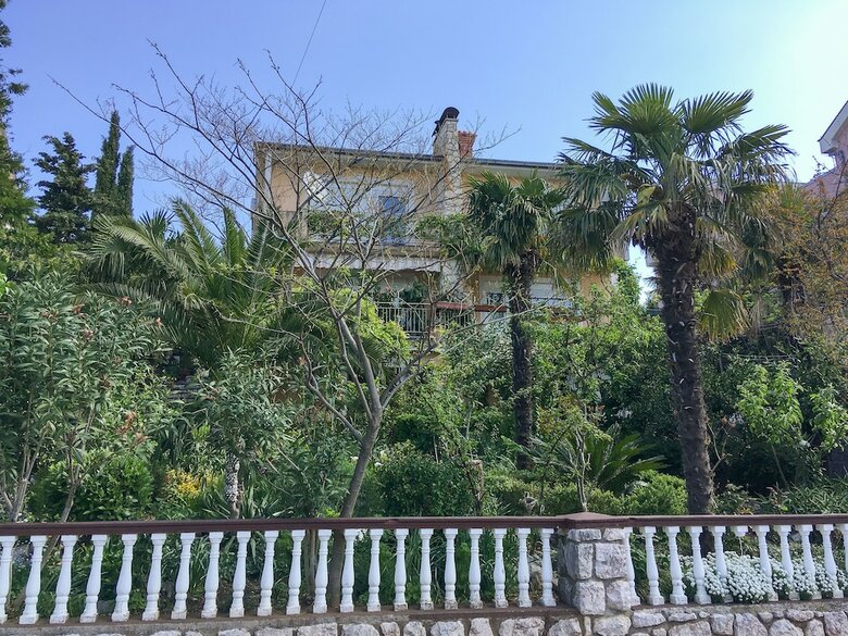 Apartments And Room Mirjana