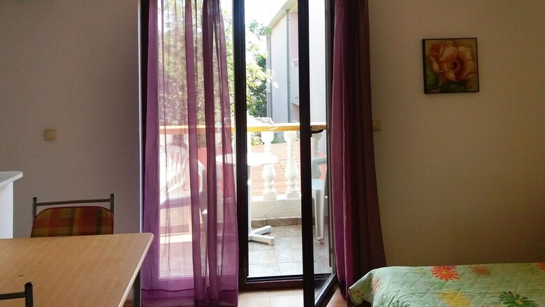 Apartments And Room Mirjana