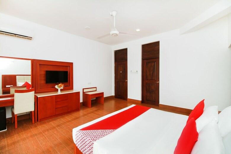 Hotel Capital O 266 The Wind Beach Resorts