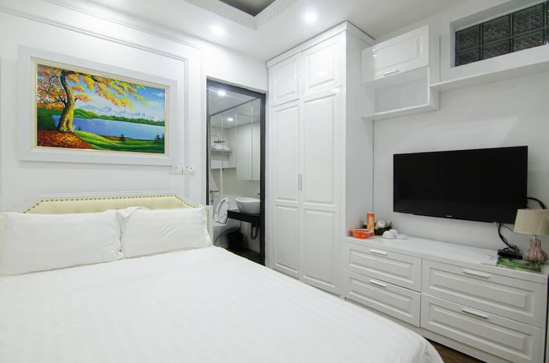 Heaven Hotel 2